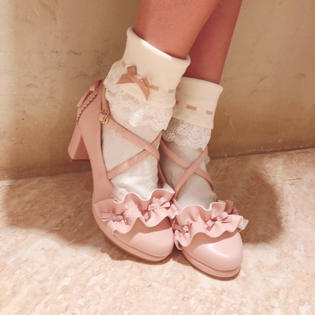 Liz Lisa New Arrival 配色ベロアソックス White Bordeaux 2 900 Tax 新作 ソックス 靴下 リボン