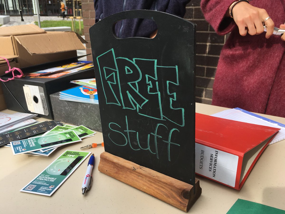 UniStrathLibIT's tweet photo. Free stuff! Come and grab it before it all blows away π¬ π Follow @strath_eco to be first to know when the next Stationery Station giveaway is planned https://t.co/CKYaO7yJgE