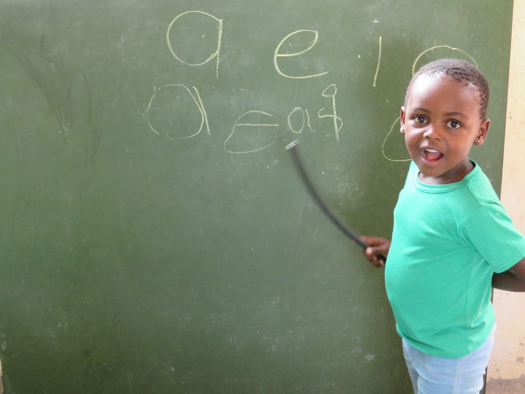 WeActForChange's tweet photo. What a #FeelGoodStory! Lanett Ndlovu saw a need for a day care in her community - and decided to be the change she wanted to see. She now looks after the children while their parents are at work. #ActForChange #ShopriteCommunityNetwork https://t.co/afnN7QWy0T https://t.co/NPkM4Swslr