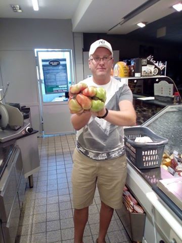 Oh my gosh, look at the size of those!

Grown with <a href="/Plantit_Growit/">PLANT!T</a> and <a href="/VitaLinkEU/">VitaLink</a> - the nutrients that are always ready to grow!