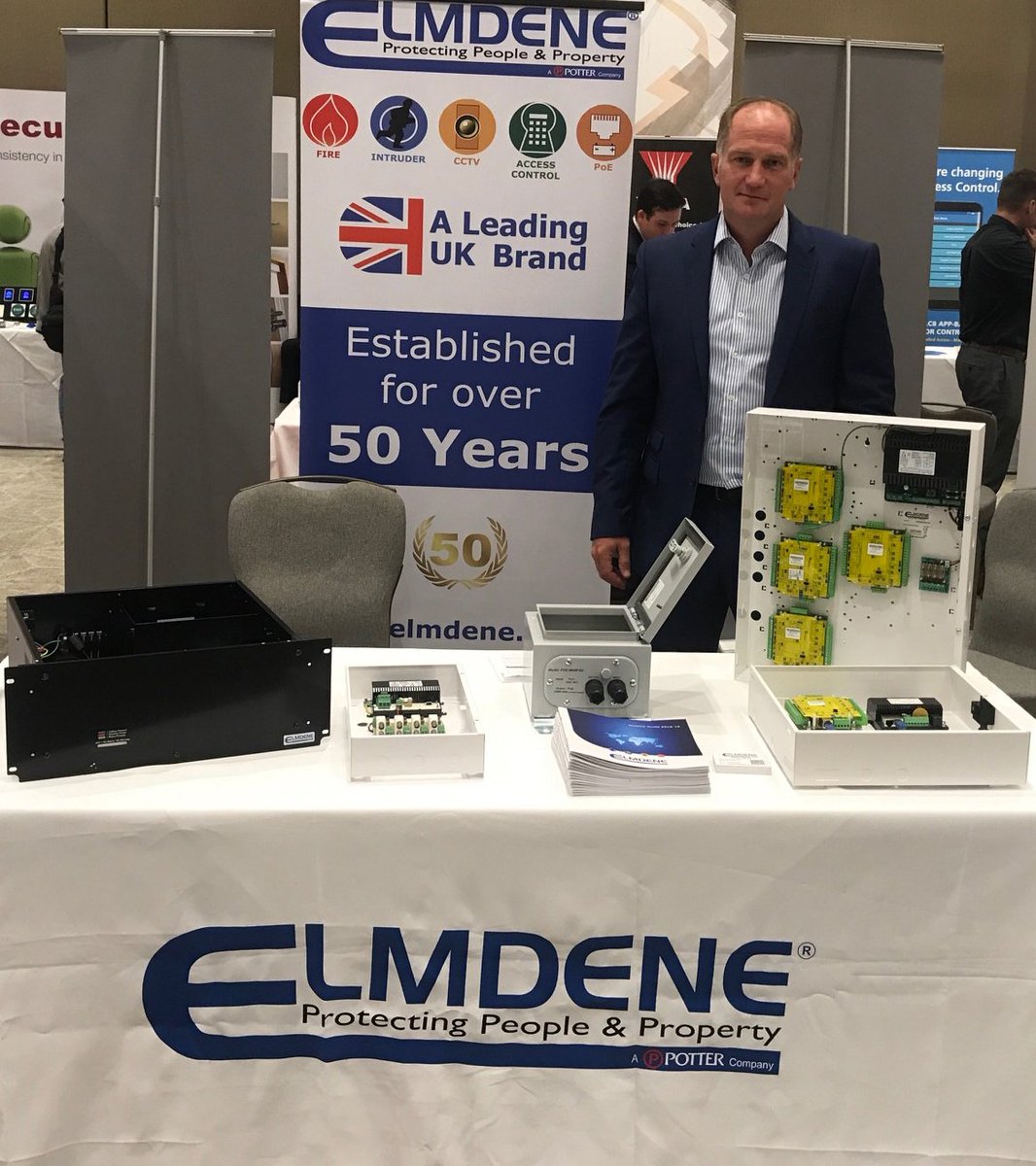 ElmdeneIntLtd's tweet photo. Join us today at the @secsupukltd #TheSecurityShow at the Ageas Bowl.
Visit the @ElmdeneIntLtd stand to find out more about the latest back-up solutions for security systems. We'll be here until 6pm.
#Security #PoE #CCTV #AccessControl #Southampton https://t.co/vxyvCYowRS