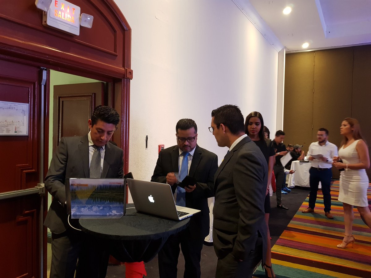 AuraQuantic's tweet image. Tecnopat y AuraPortal encantados de recibir a los invitados y listos para comenzar la jornada sobre #TransformaciónDigital con AuraPortal #iBPMS, #SmartCapture Ephesoft y #MachineLearning en el Hotel Crowne Plaza, Salón Caribe de El Salvador.