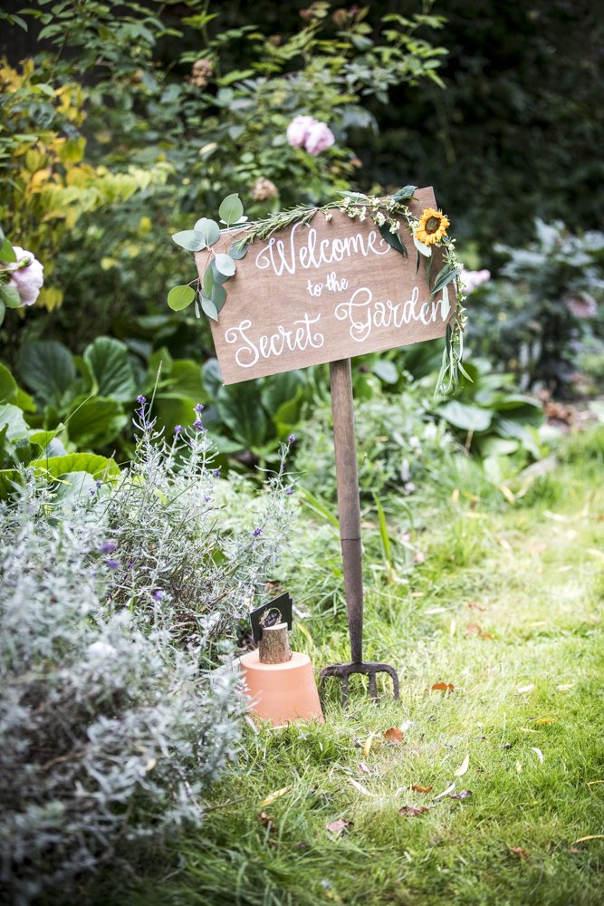 wincathvenues's tweet photo. A massive thank you to all those who came along or exhibited at the Wedding Showcase on Sunday, what an amazing day! Call us on 01962 857258 to find out more about our stunning venues. #hitched #weddingdates #guideforbrides #weddingfayre #littlestarevents https://t.co/41wUnecFaR