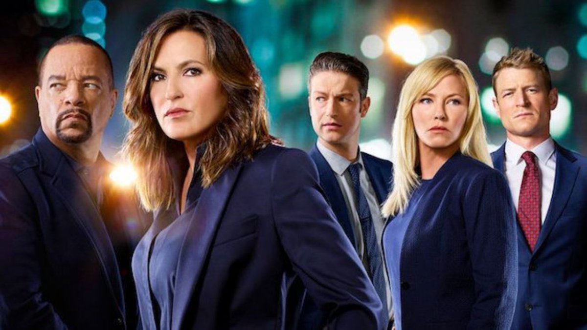 434 episodes and #SVU20 in one week! 