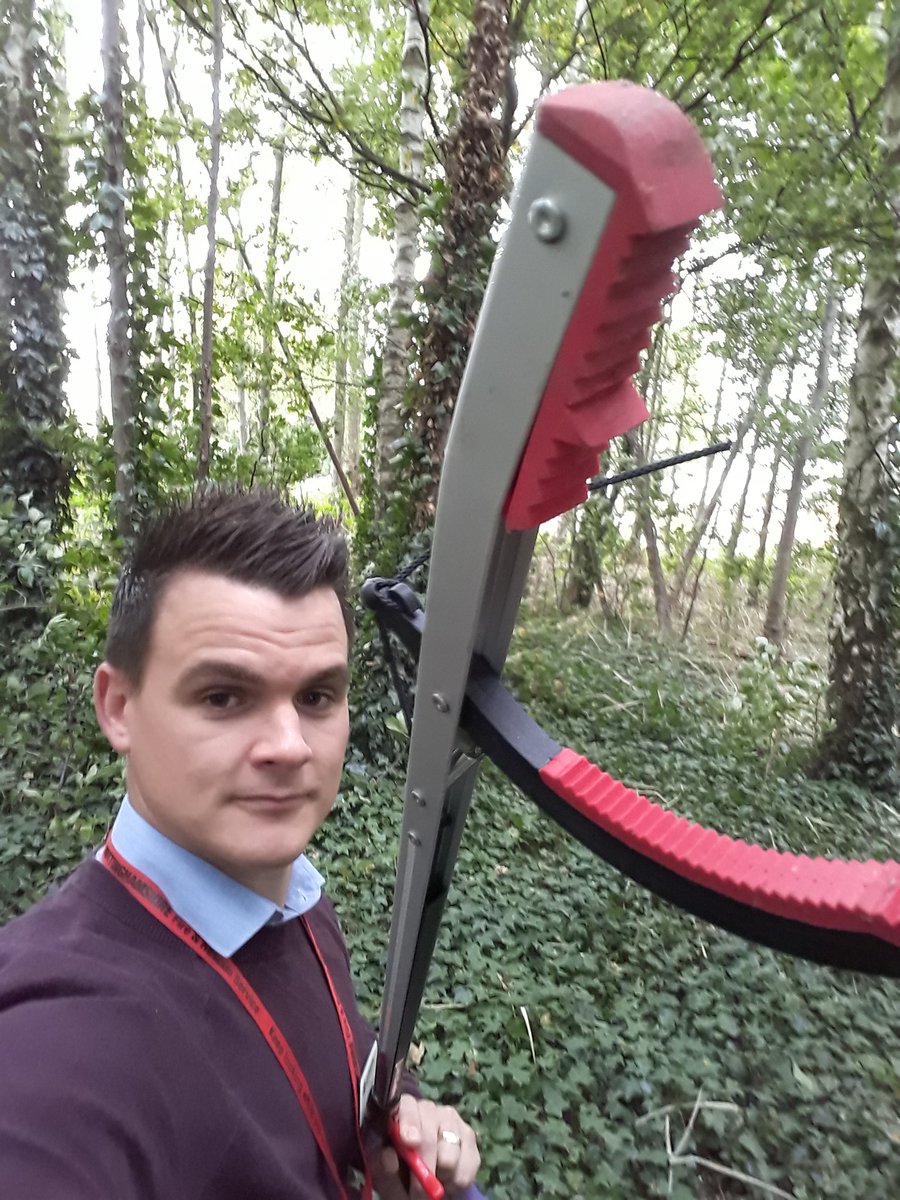 CraigCooperNFRS's tweet photo. I was out in #Bestwood yesterday alongside @BestwoodCops @nottmcityhomes #NottmCityCouncil & The local #Church supporting @nottspolice with #KnifeAmnesty week. If you know anyone who wants to hand a weapon in then visit @nottsfire #CarltonFS #CreatingSaferCommunities #DoYourBit https://t.co/wblUasJPOw