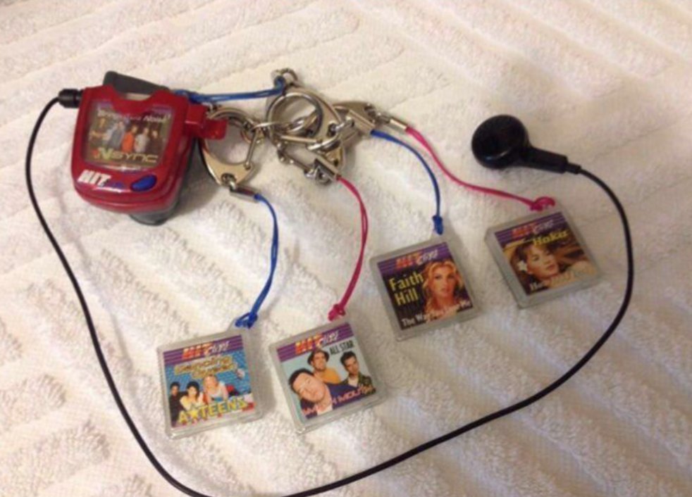 Parker on X: I notice Hit Clips got the licensing for All Star by Smash  Mouth and I really want one suddenly  / X