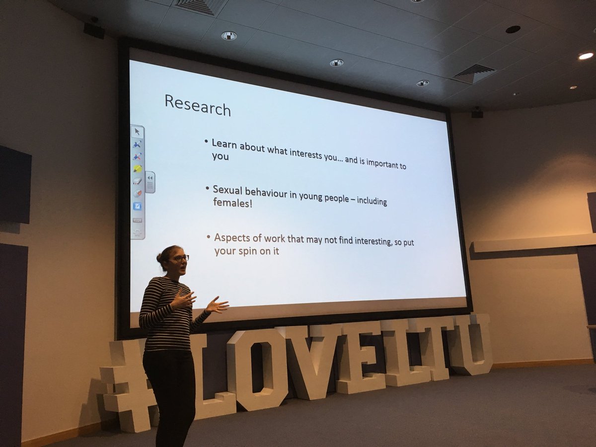LTUPsychology's tweet photo. Graduate and soon to be chartered forensic psychologist Alyshia Murgatroyd talks about the importance of research when studying for a degree. @LeedsTrinity @LTUCrimSoc #LTUPCS #LTSUfreshers18 #loveLTU @DrDMcDermott https://t.co/Jc0FK8DiRc