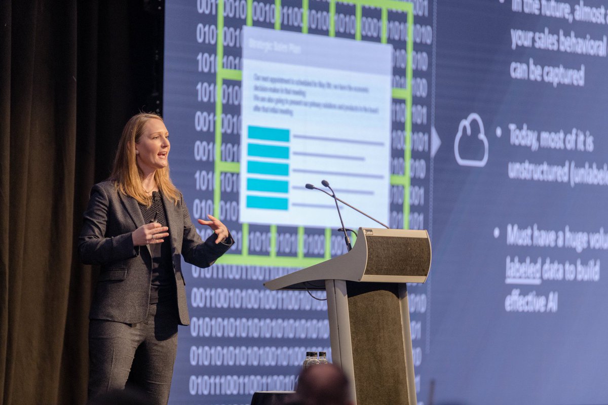 Hear from our very own Chief Product Officer, <a href="/DanaSchlag/">Dana Hamerschlag</a>, on #leadership leassons and advice + projects she's working on — including Scout, and much more in her <a href="/AuthorityMgzine/">Authority Magazine</a> interview with <a href="/akemisue/">Akemi Sue Fisher</a>: bit.ly/2xzNVIF #womeninsales #salestech