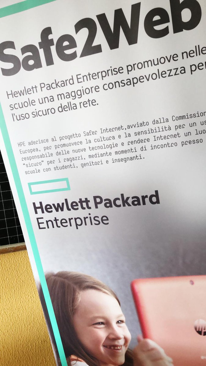 robertarusso68's tweet image. Grande entusiasmo dei ragazzi della Scuola Media Cairoli per la prima sessione sul #Cyberbullismo nell&apos;ambito dell&apos;iniziative #Safe2Web di @HPE_IT .
Domani si replica con altre 2 sezioni. 
@SaferinternetIT #cittadinanzadigitale