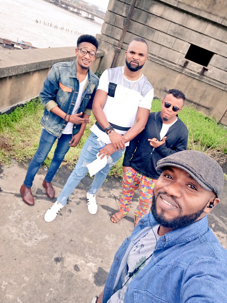 officialmikeag's tweet photo. #powertoreign music video ... By @samsoftmusic ... This video drops on 25th ... Wait on it @ViqtaMaye #MusicVideos #location #usaconnect #usamusic https://t.co/plJoLLuha2