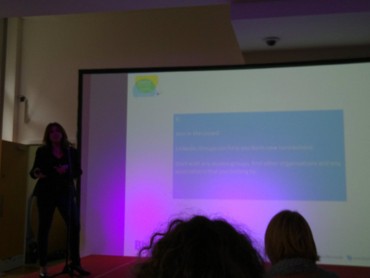 WorkWithCoops's tweet image. Ann Davies from BizWiz at #BIPCstartupday #Manchester talking about using LinkedIn as a tool for building your business. #StartUpDay2018 #entrepreneurshipstartup