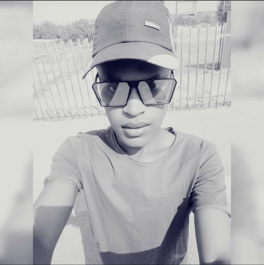 Tlotliso Mukevhe (@kaybeetlow) on Twitter photo 