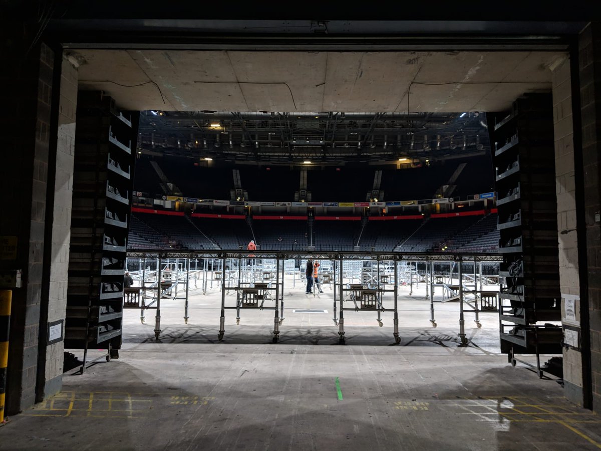 BrilliantStages's tweet photo. @ManchesterArena's new rolling house stage, produced by @BrilliantStages, is currently being installed for @50cent’s show tomorrow night! #50cent

#BuildingSomethingBrilliant https://t.co/5MQKqUD7HX
