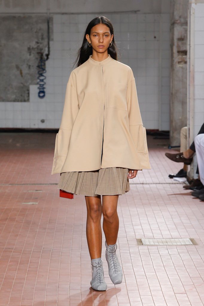 thestyledeskco's tweet image. #JilSander #MFW