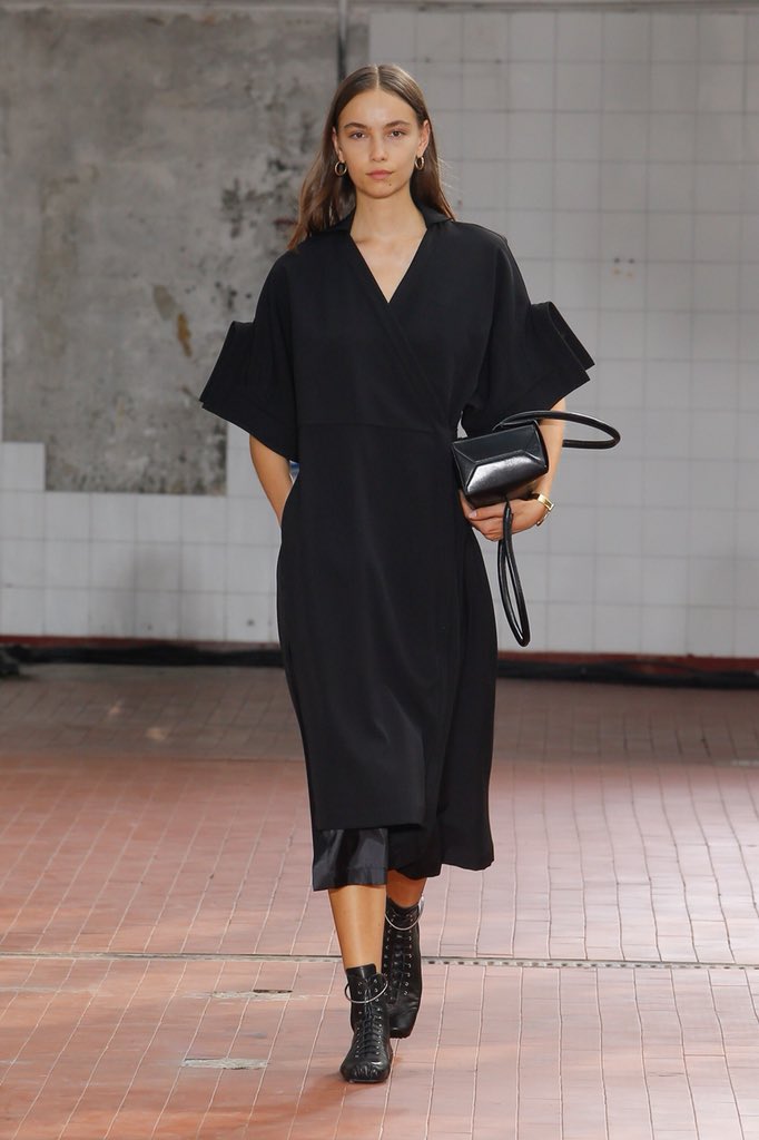 thestyledeskco's tweet image. #JilSander #MFW