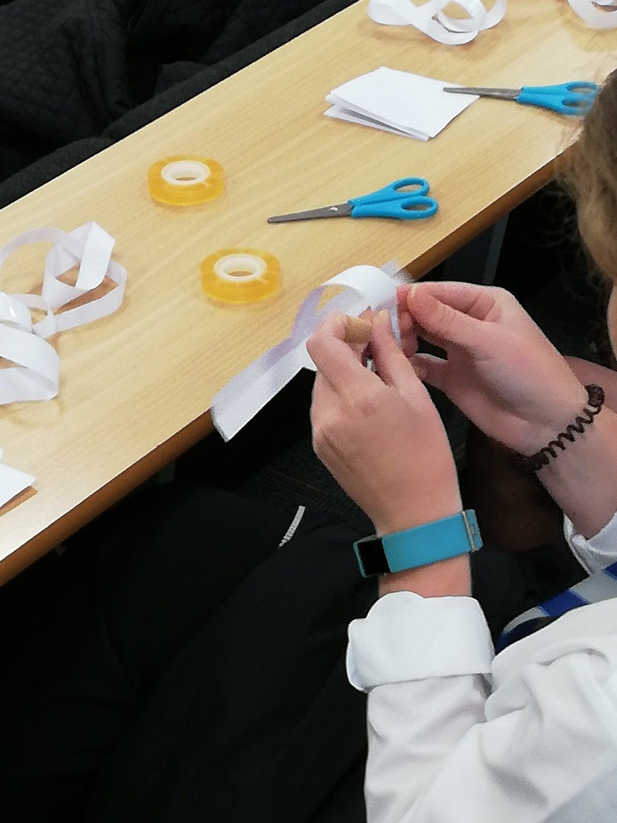 MidMaths's tweet image. Fun day at our Yr 11 &apos;Maths Is Your Future&apos; conference this week @AberUni. Huge thanks to all who attended @YsgolUwchTywyn @YsgolPenweddig @YsgolBroTeifi and @YsgolPenglais &amp;amp; our guests speakers Colin @ColinTheMathmo Techniquest @myTQG &amp;amp; Dr Maire Gorman @DrMangChromRide 😀