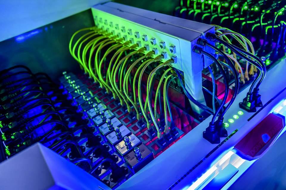 Immersed Computing Scale-up Asperitas Wins Another Award dlvr.it/Qkpr9f