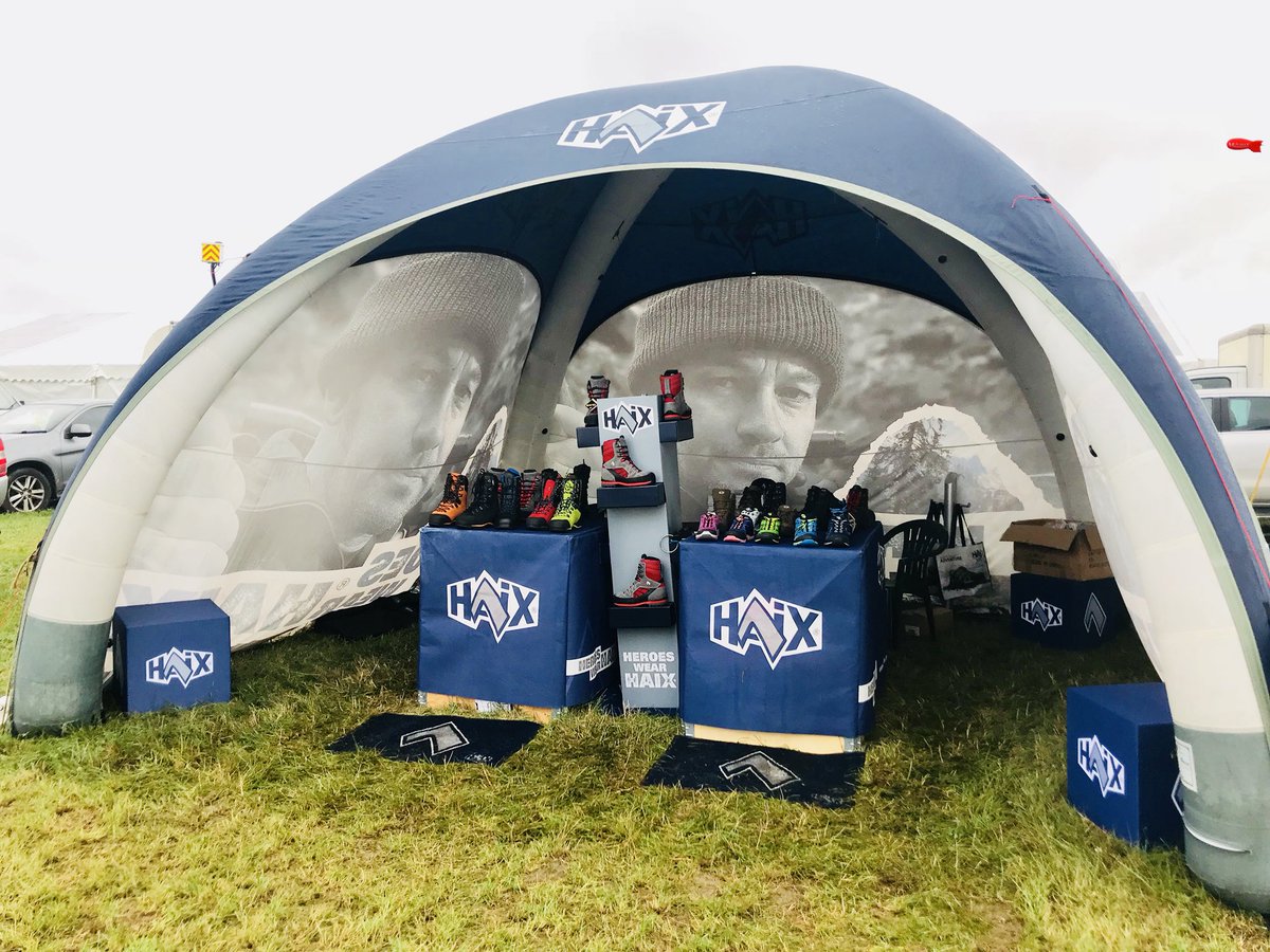 McOnieAgency's tweet photo. Second stop of the day for team McOnie visiting @HaixGlobal at @APFExhibition come and meet the team at stand E1b #APF2018 #HAIX #forestry #Workware https://t.co/muGyE6Nl4o