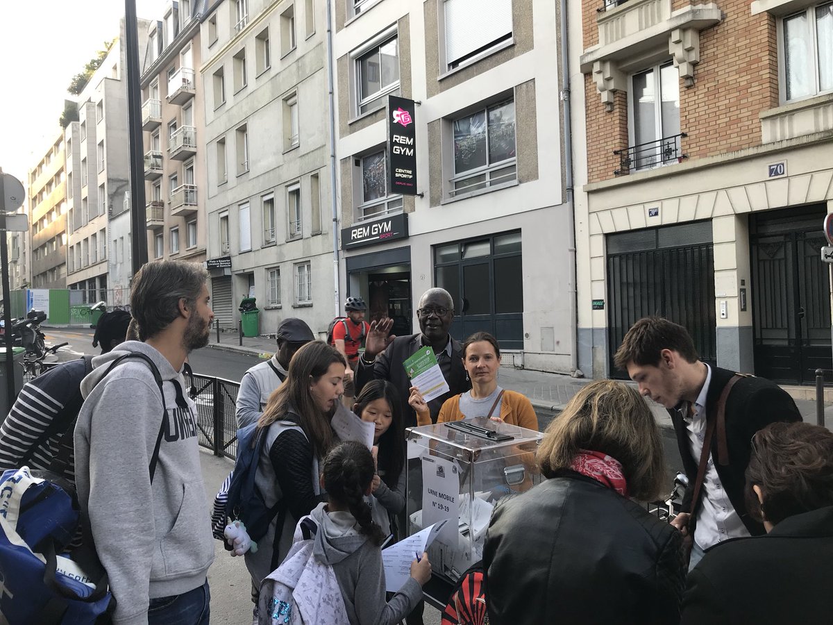 mahorchiche's tweet image. Encore quelques jours pour voter pour les projets dans le 19e arr et à #Paris sur budgetparticipatif.paris.fr et dans les urnes fixes ou mobiles de l'arrondissement VOTEZ et FAITES VOTEZ ! #JeParticipe #BudgetParticipatif #NotreBudget #Paris19