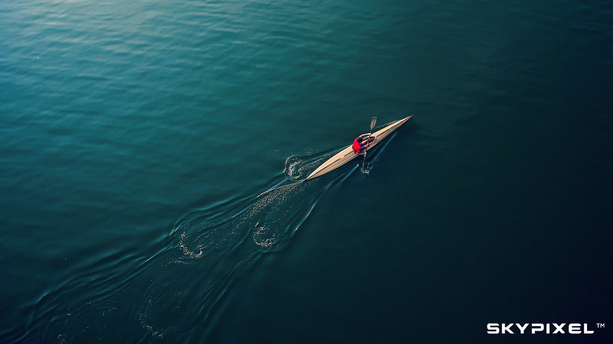 realSkyPixel's tweet image. #SkyPick Photo of the Day: &quot;Painting the Water&quot; ⓒ Alessandro Froio | shot on #DJI #Phantom3Pro
Follow this photographer at bit.ly/twskypixelu194