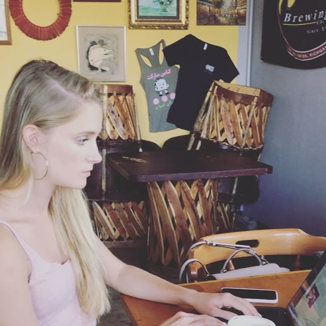 When your office power is DOA but you’d rather hang with your coworkers than work from home, you camp out at thecommonmarketsouthend and...