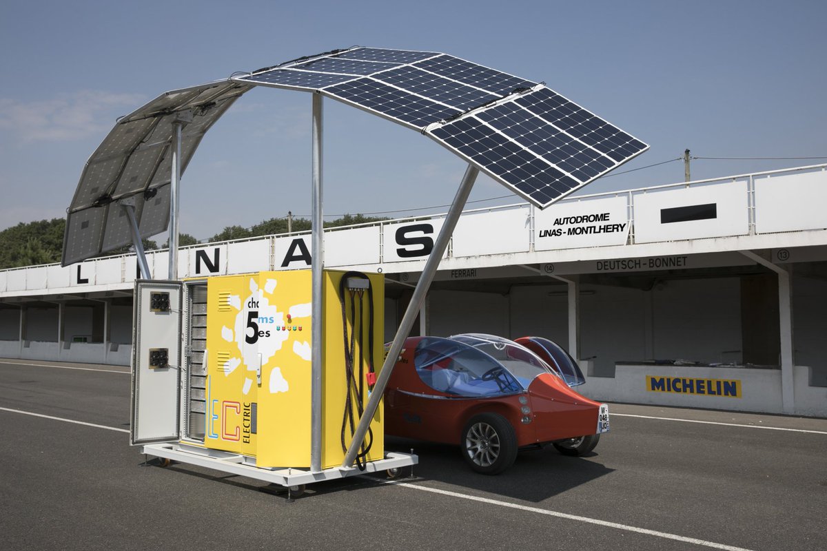 CoquelineE's tweet photo. 5 MINUTES OF CHARGING = 200 KM!!
A record set and certified on July 24, 2018 at the Montlhéry race track
#EV #ElectricVehicles #ElectricCars #SolarEnergy #GreenEnergy #CleanerCars #Innovation #FrenchTech #Future #EVcharger #ModuleC https://t.co/SXJv12GBFF