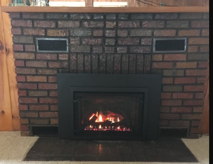 QuickCallSwick's tweet image. Great job to our crew on this Ambiance Inspiration Gas Insert install! We have this same model on display in our Superior Stoves Showroom so come check it out! #gasinsert #fireplace #showroom