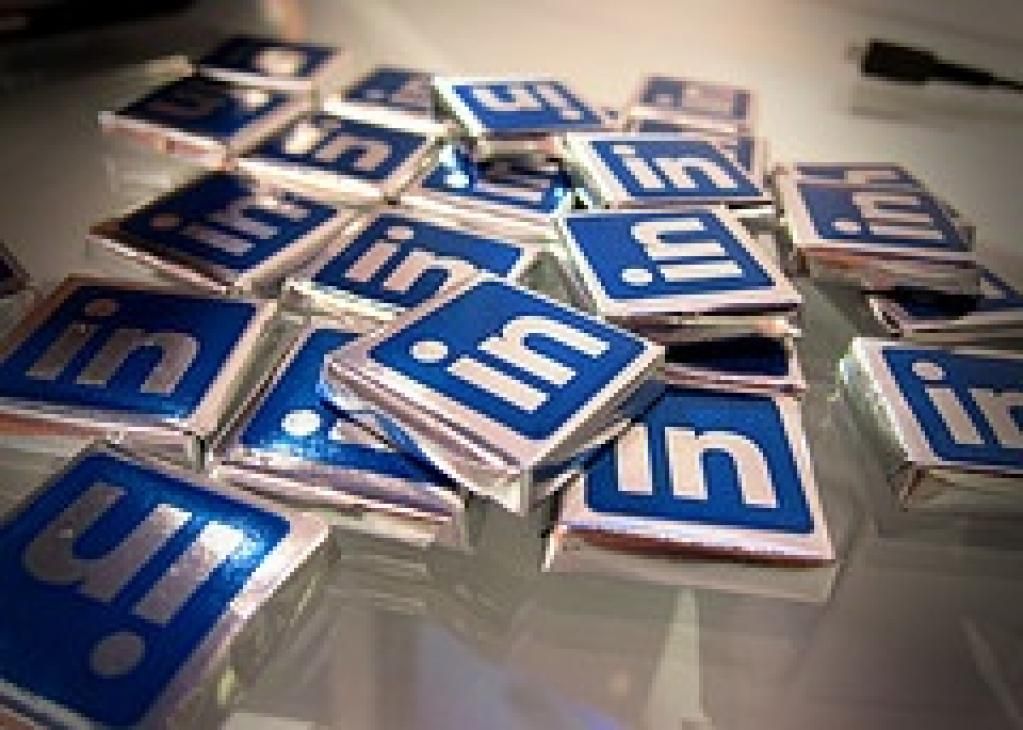 TheWiseChild01's tweet photo. Don't Be A #LinkedIn Loser - 8 Ways To Lose Credibility - https://t.co/S6Kxh2hOqu by @CJsearch4TO on @Social_Hire https://t.co/Dty1MCmifc