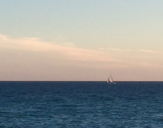mickhabrob's tweet photo. This yacht was far out at sea near @BrightonMarina
If you are interested in  advertising with us please email at david@apresskimagazine.com
#yacht #marina  #Brighton #beachlife #lifestylemag #weekendishere #seaside #Happiness https://t.co/02NmLKxnHa