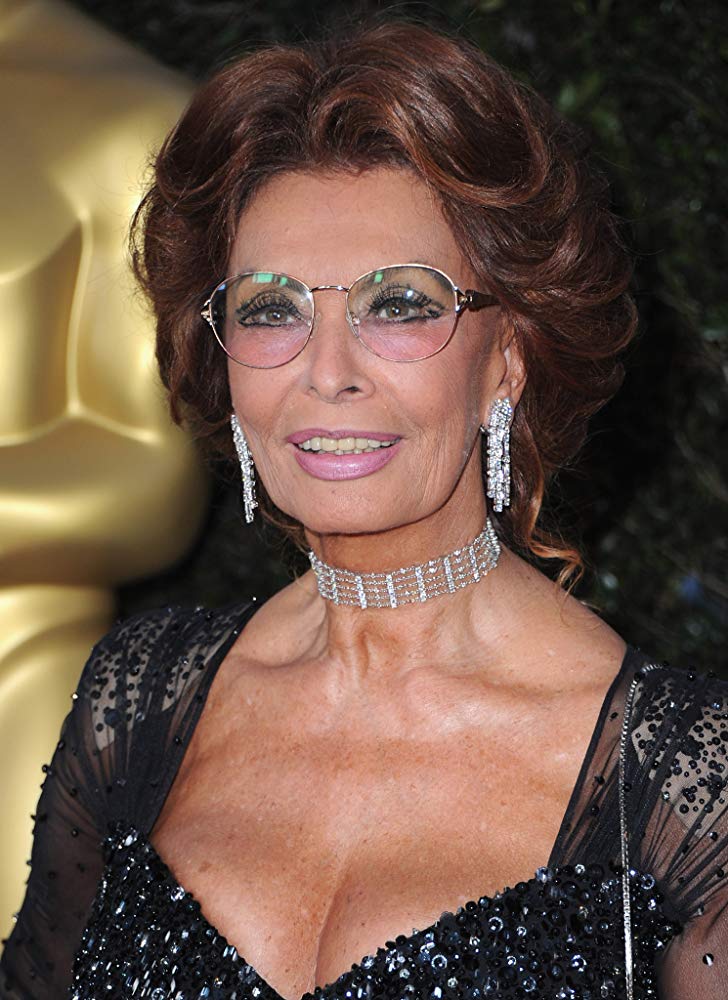  Happy Birthday Sophia Loren (84), Asia Argento (43) & George R.R. Martin (70). 