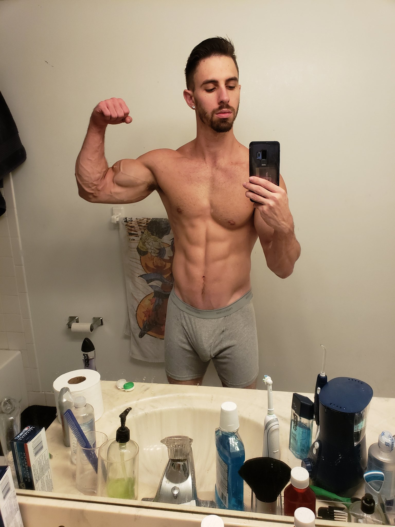 Jake Orion 185k - Onlyfans.com/jakeorion93 on Twitter.