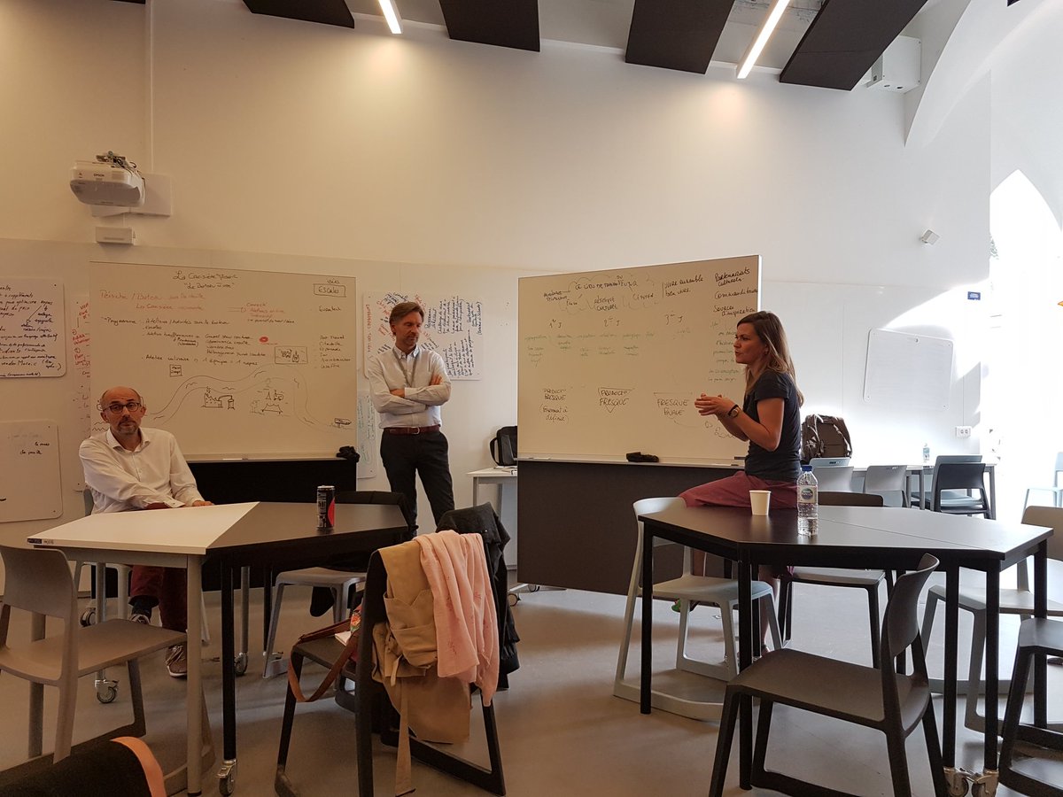 olivierirrmann's tweet photo. Aujourd'hui on phosphore sur les concepts possibles de Mosaic Lille 2019 et 2020. Avec une vingtaine de Mosaiciens. @MosaicHEC @yncrea #ADICODE https://t.co/7zgCge9UTN