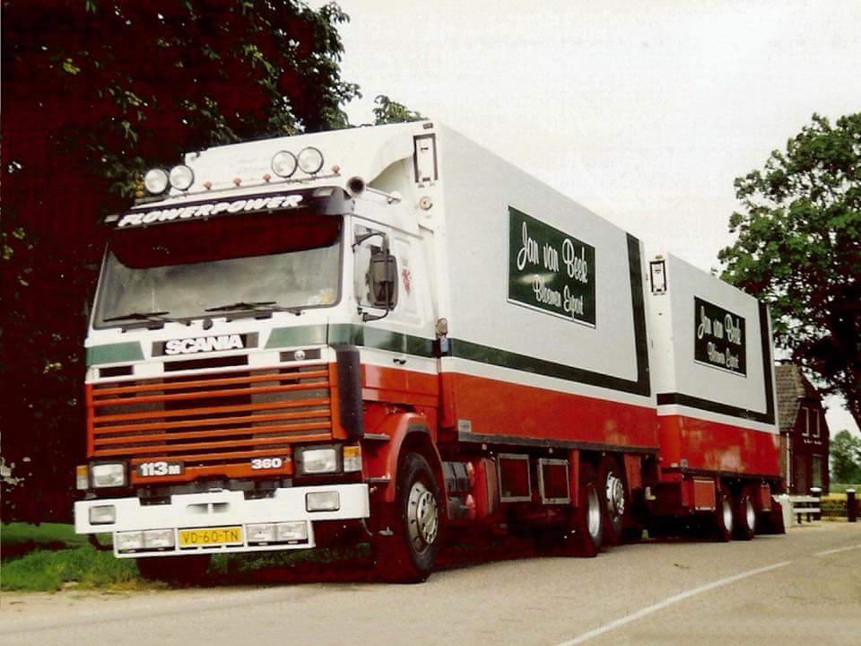 Rob_rtm's tweet photo. Blumen und pflanzen, #Scania #113m topline, ex Lamers Bemmel. https://t.co/7VErzgI9tb
