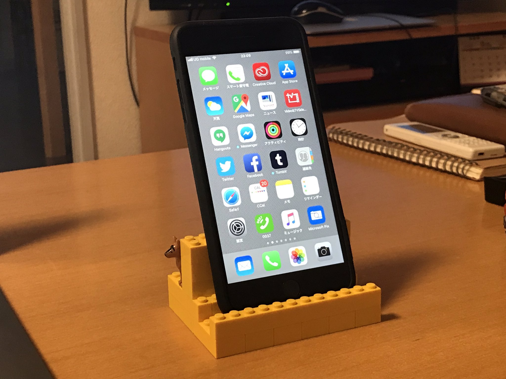 大野文彰 レゴでスマホスタンド作った 定期的にこういうことやってる気がする T Co Mbkhltst5o Twitter