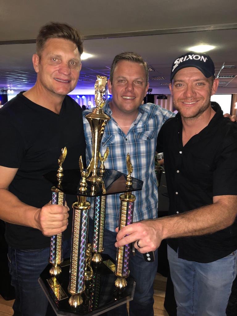 Kurt Darren tweet media