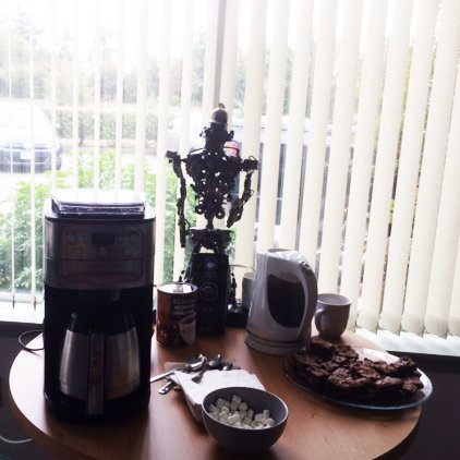 AMLocean's tweet image. We are keeping the team well sugared today with hot chocolate, marshmallows, coffee, and brownies. #WeAreHiring #yyjtech