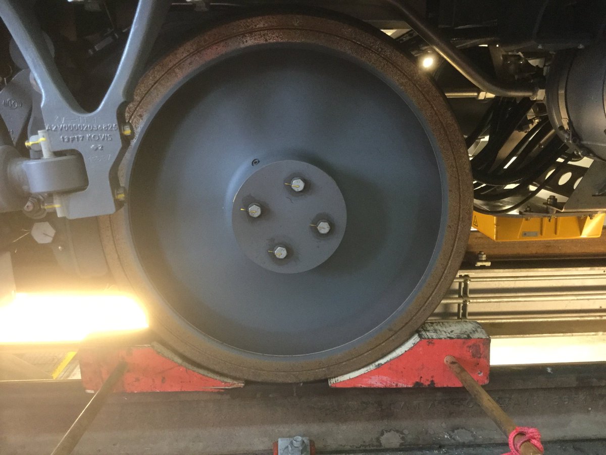 13milepost's tweet image. A little training session on new NCL stock whilst #Class313 thunder past the Inspection Shed with ghostly faded vinyls. #Class717 ⚡️