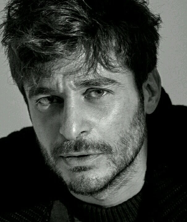 amaricord's tweet photo. SONDAGGIONE 
rt Lino Guanciale 
fav Gianmarco Saurino
#NonDirloAlMioCapo2 https://t.co/C6kf9EaQdW
