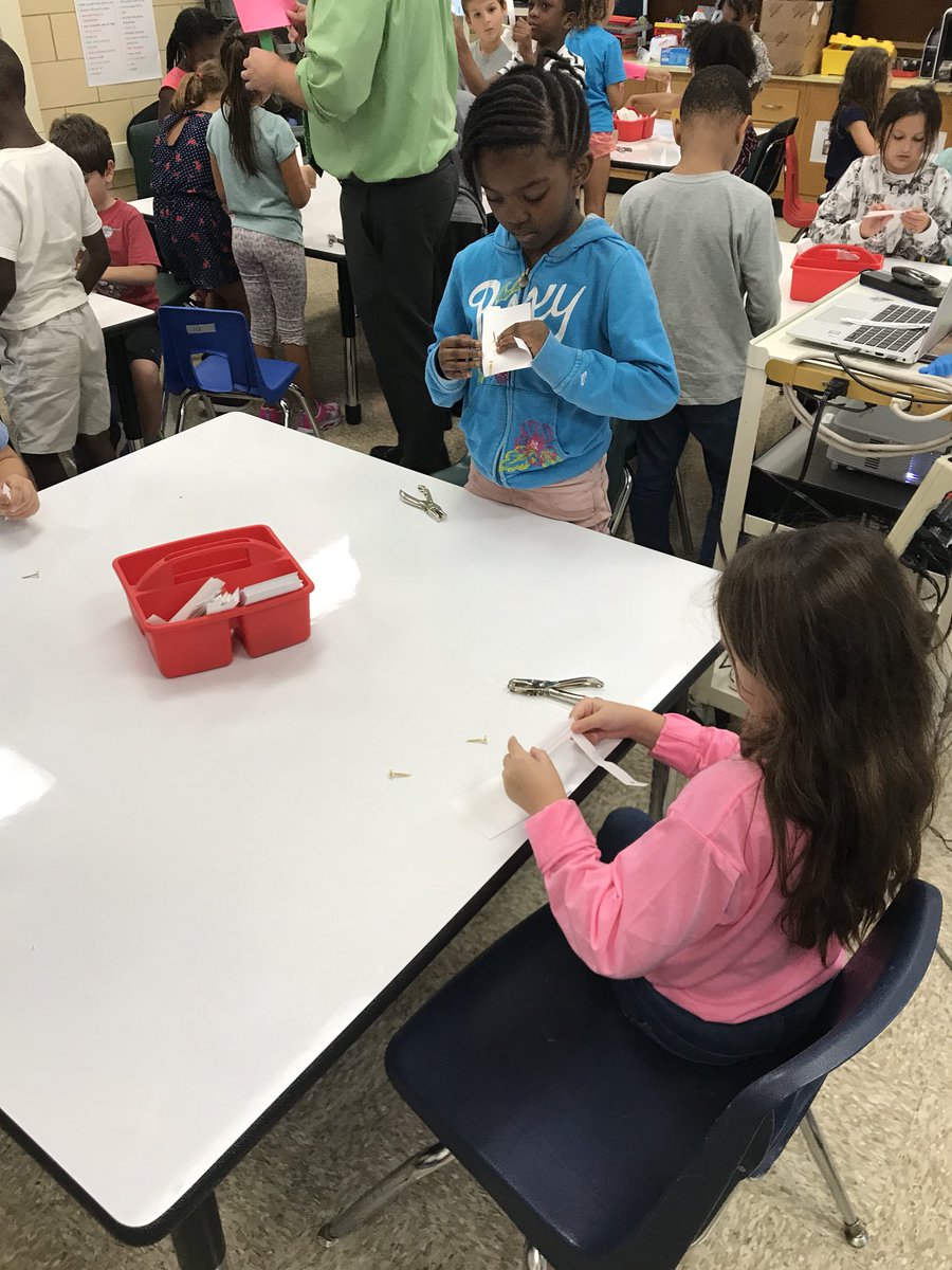 GertnerTCS's tweet photo. 2nd grade is full “steam” ahead creating, problem solving and building a lever with a fulcrum. #cardtechnology. @ChatsworthSch @chatsworthfam https://t.co/WZoM6VOB2L