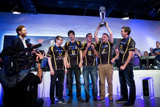 Team Dignitas Infinite Crisis ESL