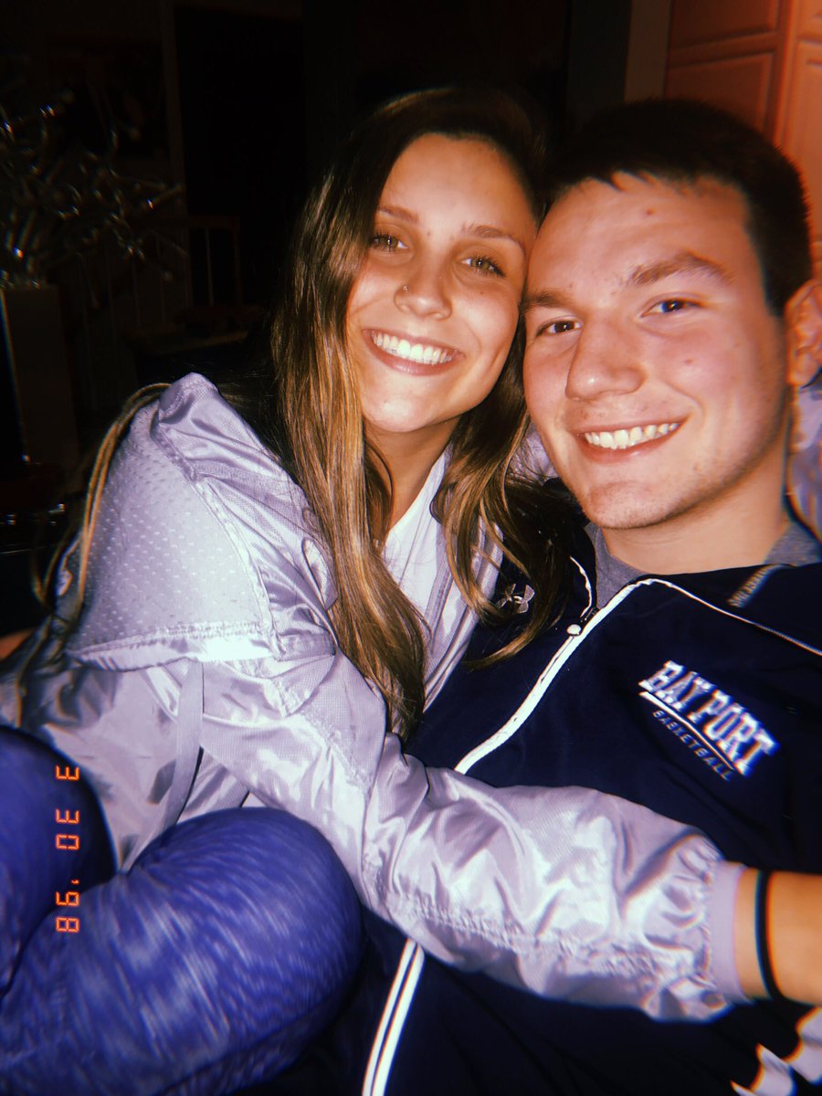 raquelwineck's tweet photo. Happy Bday log, thx for always making me laugh even more than I make myself laugh...hope your first day of adulthood is fun @logan_bruntz https://t.co/19TspKLVKY