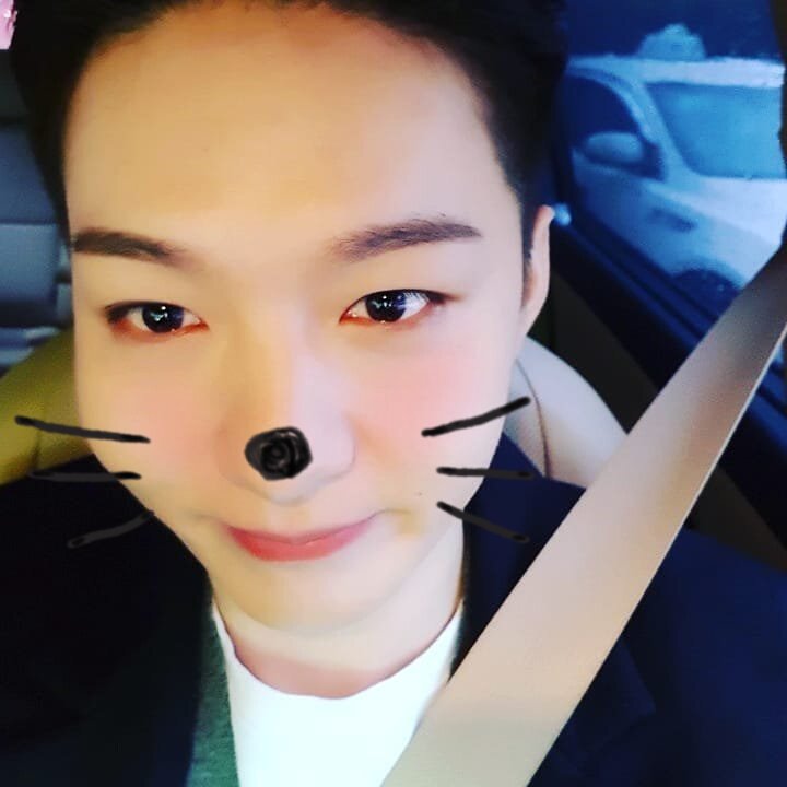 seoulcity96's tweet photo. ๐ฉ๐ป: why did you stole my donuts?!?!?!?
๐: ๐๐ปโโ๏ธ๐๐ปโโ๏ธ๐๐ปโโ๏ธ
#MelodySelcaDay #๋นํฌ๋น #secondentry https://t.co/w73SamDWjP