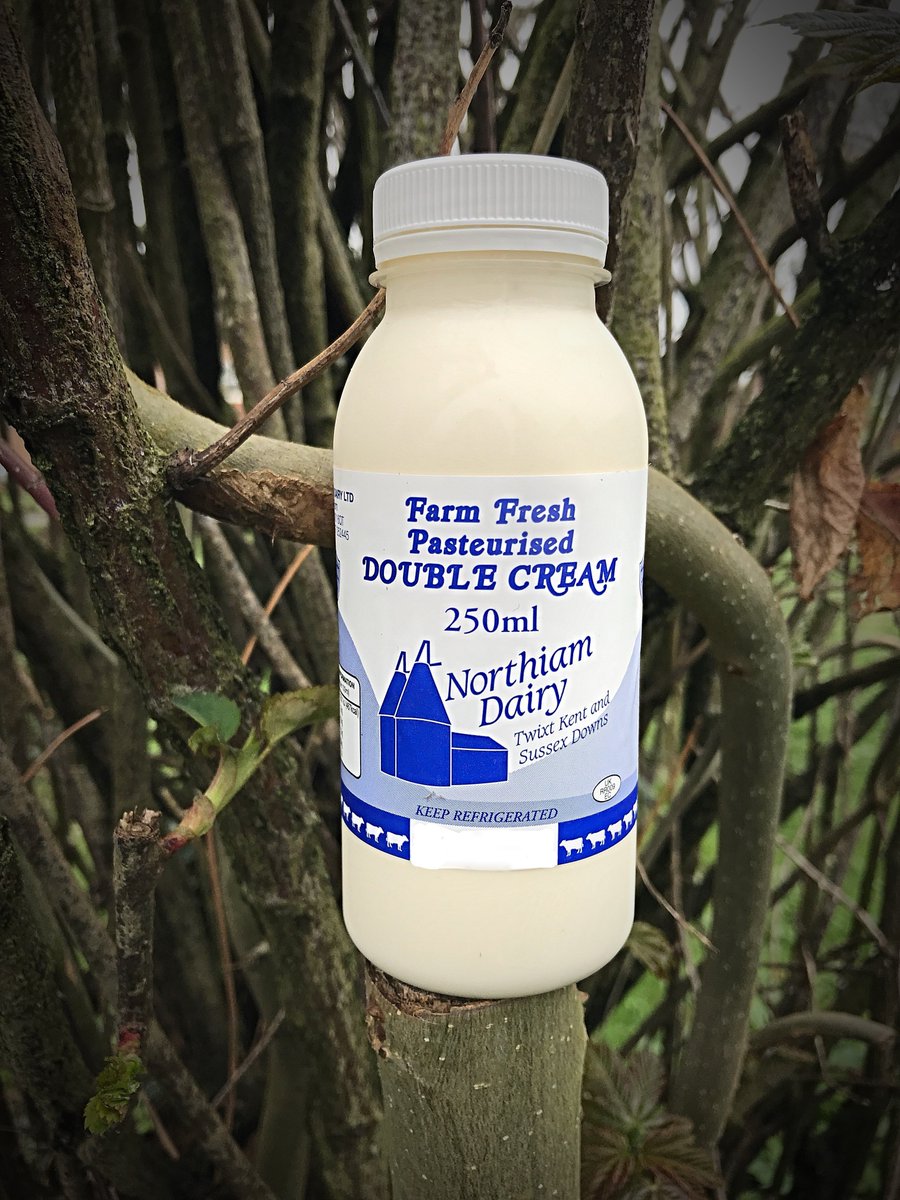 Made at the dairy 👍<a href="/NorthiamDairy/">The Cart Horse</a> #stayfresh #resealablelid #recyclable #madeatthedairy #localproduce