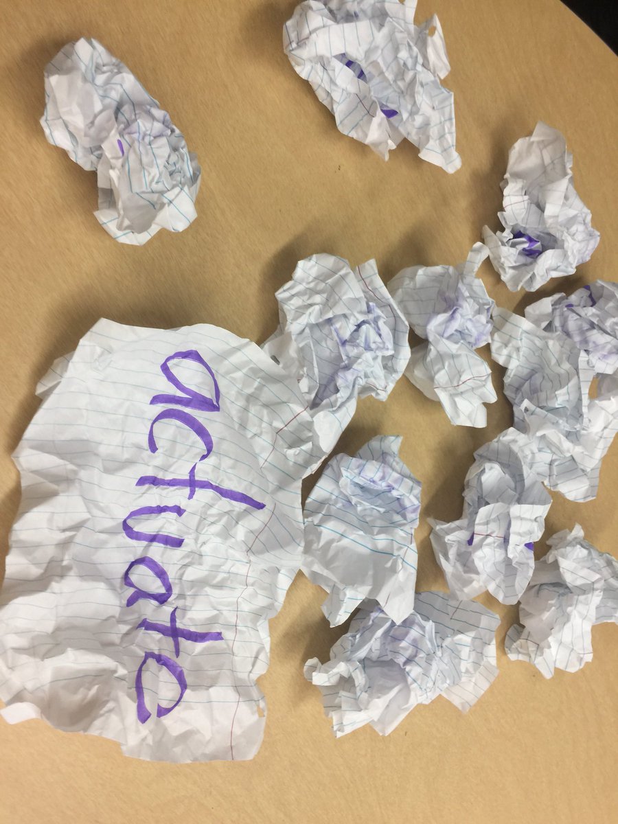TheniaGibson's tweet photo. Vocabulary Baseball!!! After reading our story Ronald Morgan Goes to Bat, we thought we would have a little game of our own!  Congrats Table 1 who won 6-2! #MurraySchools #goodgame https://t.co/WJgUvXXynv