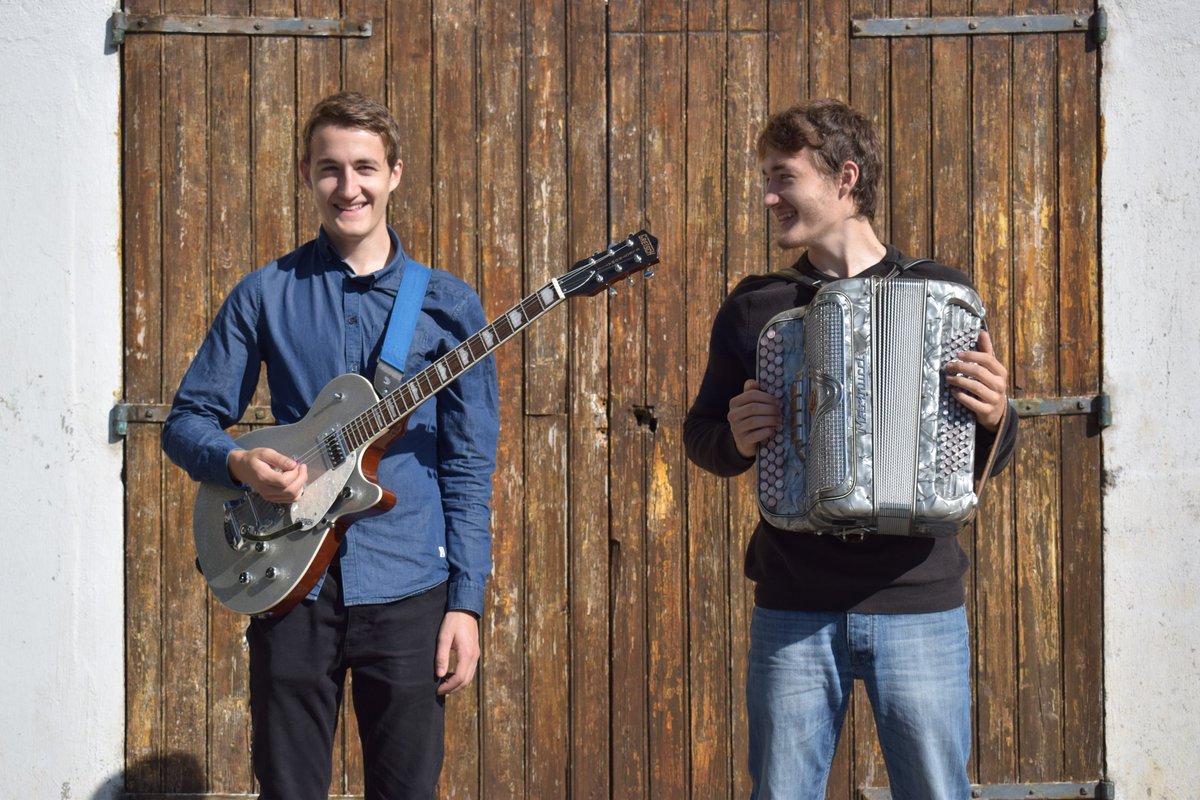 Je crois qu'ils ont entendu une bonne blague.
Vous voulez l'entendre aussi ? RDV dimanche 10h.
Bises