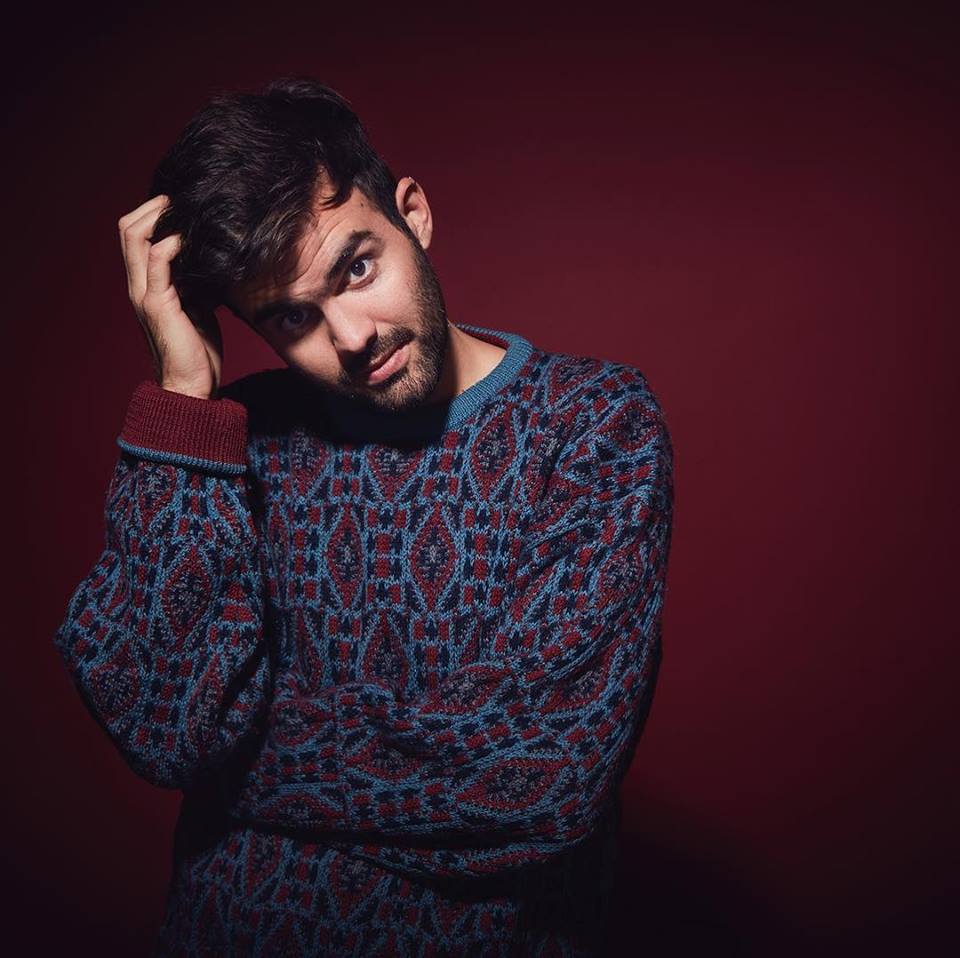 adnradiochile's tweet photo. VIDEO | @Benjawalker sorprende con nominación al Latin Grammy 2018 https://t.co/097ph2umoF https://t.co/WSwCjCpAox