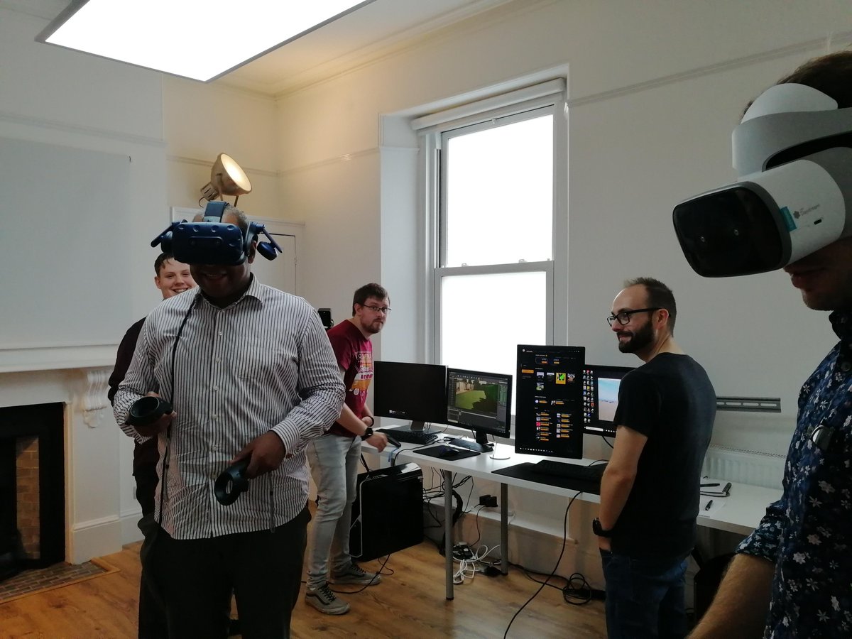 Vicktor_OnePoly's tweet photo. We had the pleasure of meeting with the team at @Fenturi @GaryWontumi @TheGeach59 &amp; Daniel.

During, Gary mentioned that "[we] completely changed everything [he] thought was possible"

That has made me really appreciate my amazing team, their hard work at @onepolygon . GO TEAM! https://t.co/3Mk24pteKQ