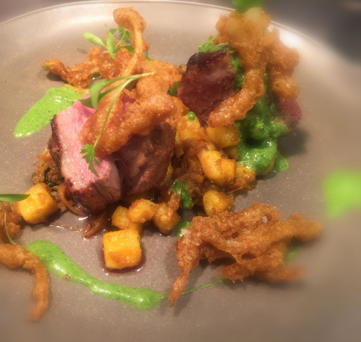 Cru_corner's tweet image. Taj Express is bringing some Bollywood vibes to the @SheffieldLyceum and we're getting involved with some Indian inspired specials. 
Try our Curried Lamb Rump, served with Bombay aloo potatoes, crispy fried onions and a sag sauce. 
This week only.