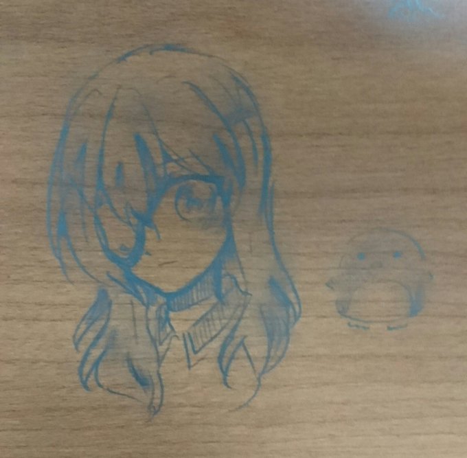 机に落書きのtwitterイラスト検索結果 古い順