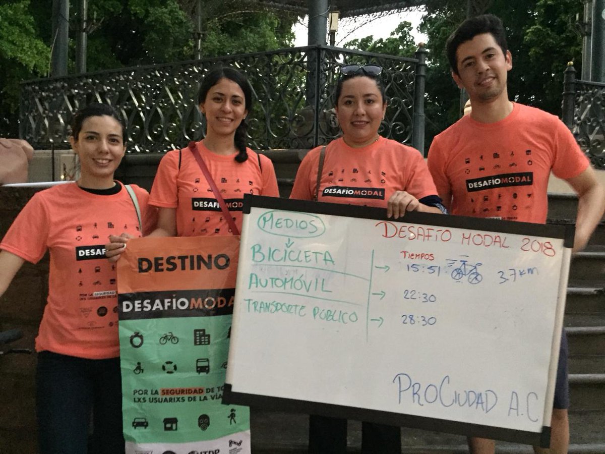 ochand's tweet image. Hoy @prociudadcln llevó a cabo el #DesafioModal en #Culiacan #Sinaloa. 3 medios de transporte, origen IMSS Inf. Humaya destino plazuela Obregón. Saliendo a las 7 am. Tiempos:
- Bici: 15:51
- Auto: 22:30
- Bus: 28:38
¡El ganador La Bicicleta!
@BiciredMx @ITDPmx #fb